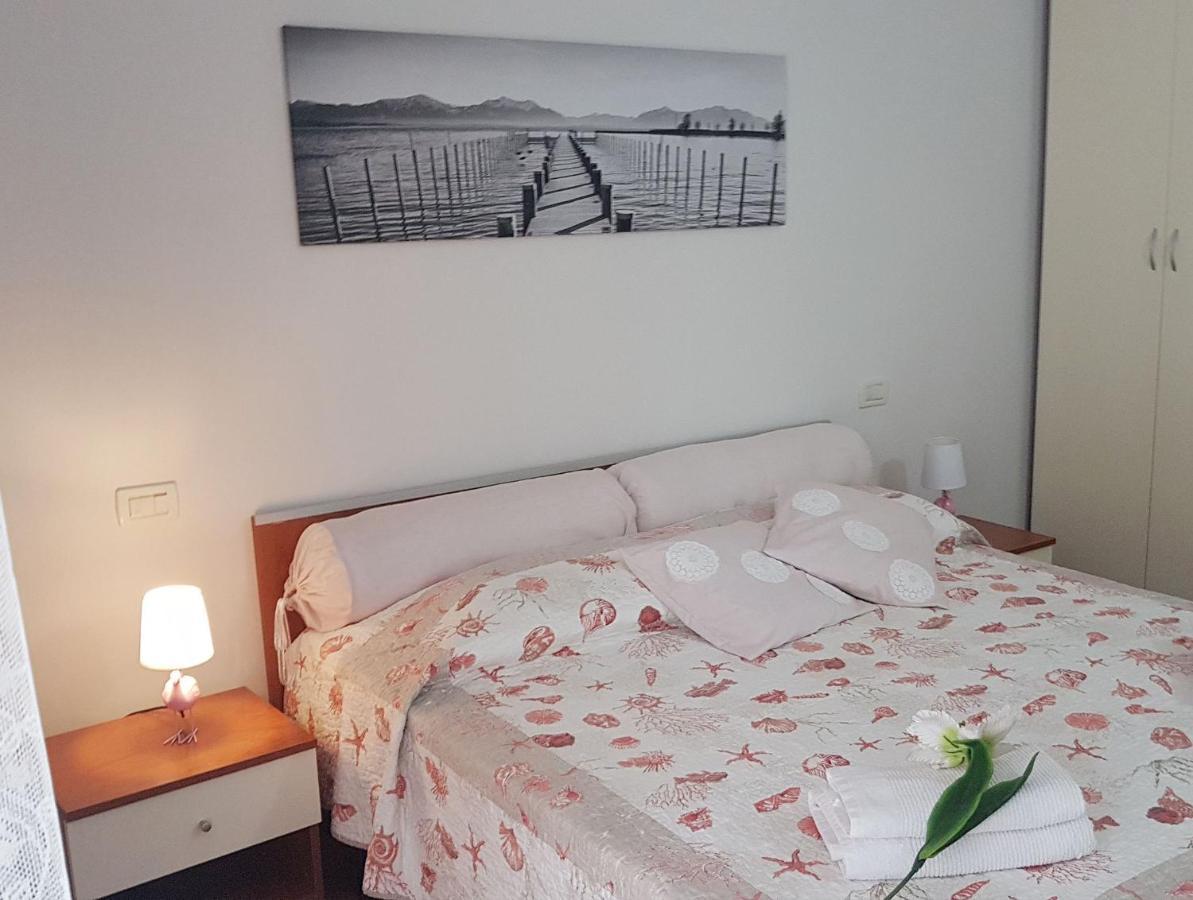 In Vacanza Da Miki 03 Desenzano del Garda Dış mekan fotoğraf