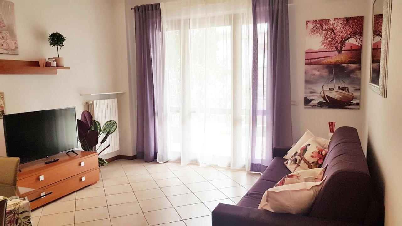 In Vacanza Da Miki 03 Desenzano del Garda Dış mekan fotoğraf