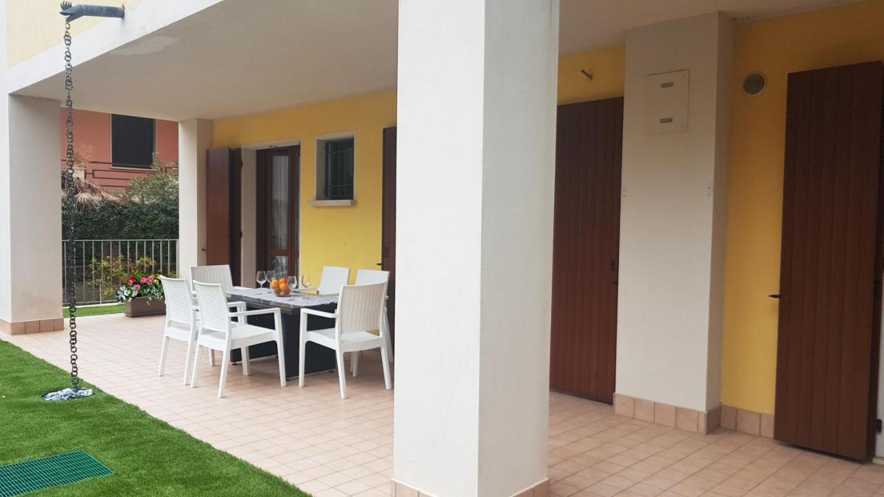 In Vacanza Da Miki 03 Desenzano del Garda Dış mekan fotoğraf